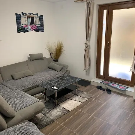 Old Town Гостевой дом Изола