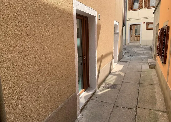 Old Town ゲストハウス 3*