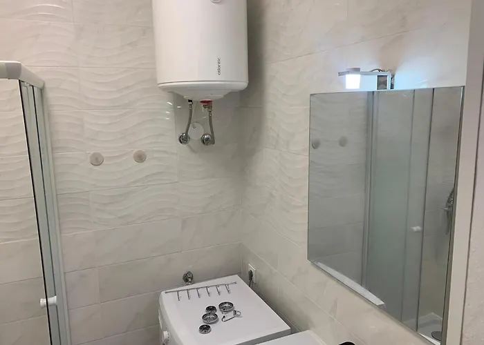 Old Town Pensión 3*