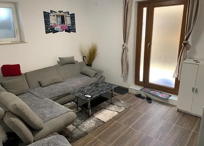 Old Town ゲストハウス イゾラ